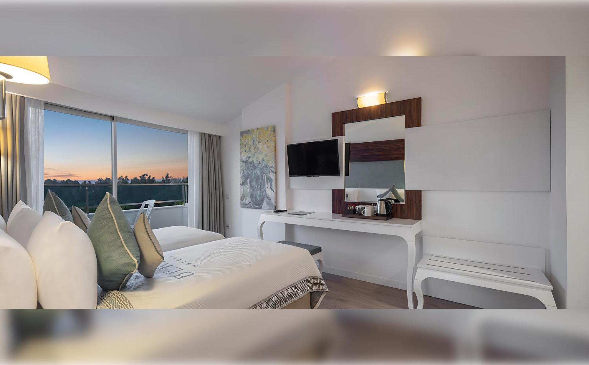 Berry Blue Hotels Сиде Екстериор снимка